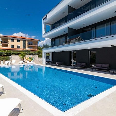 Luxury Apartments Magali 3 Ровинь Экстерьер фото