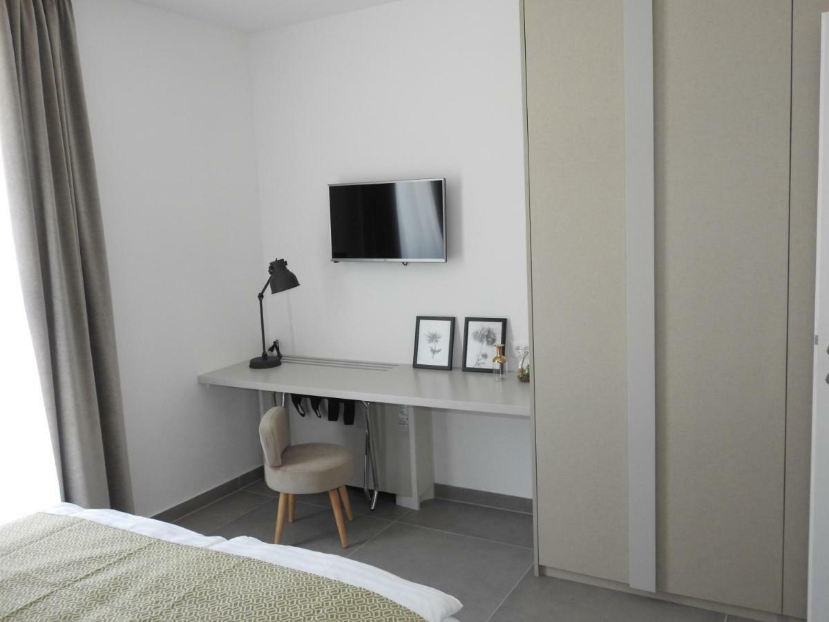 Luxury Apartments Magali 3 Ровинь Экстерьер фото