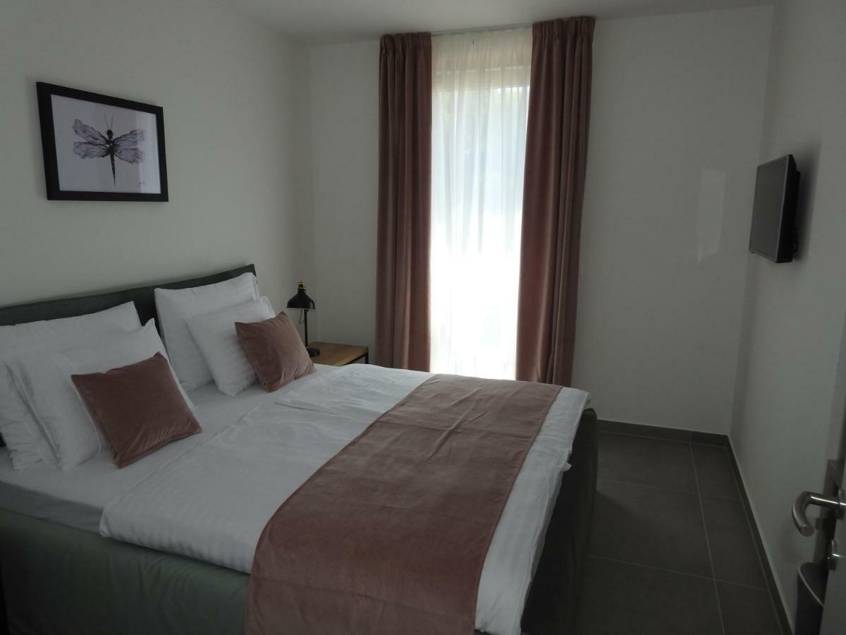 Luxury Apartments Magali 3 Ровинь Экстерьер фото