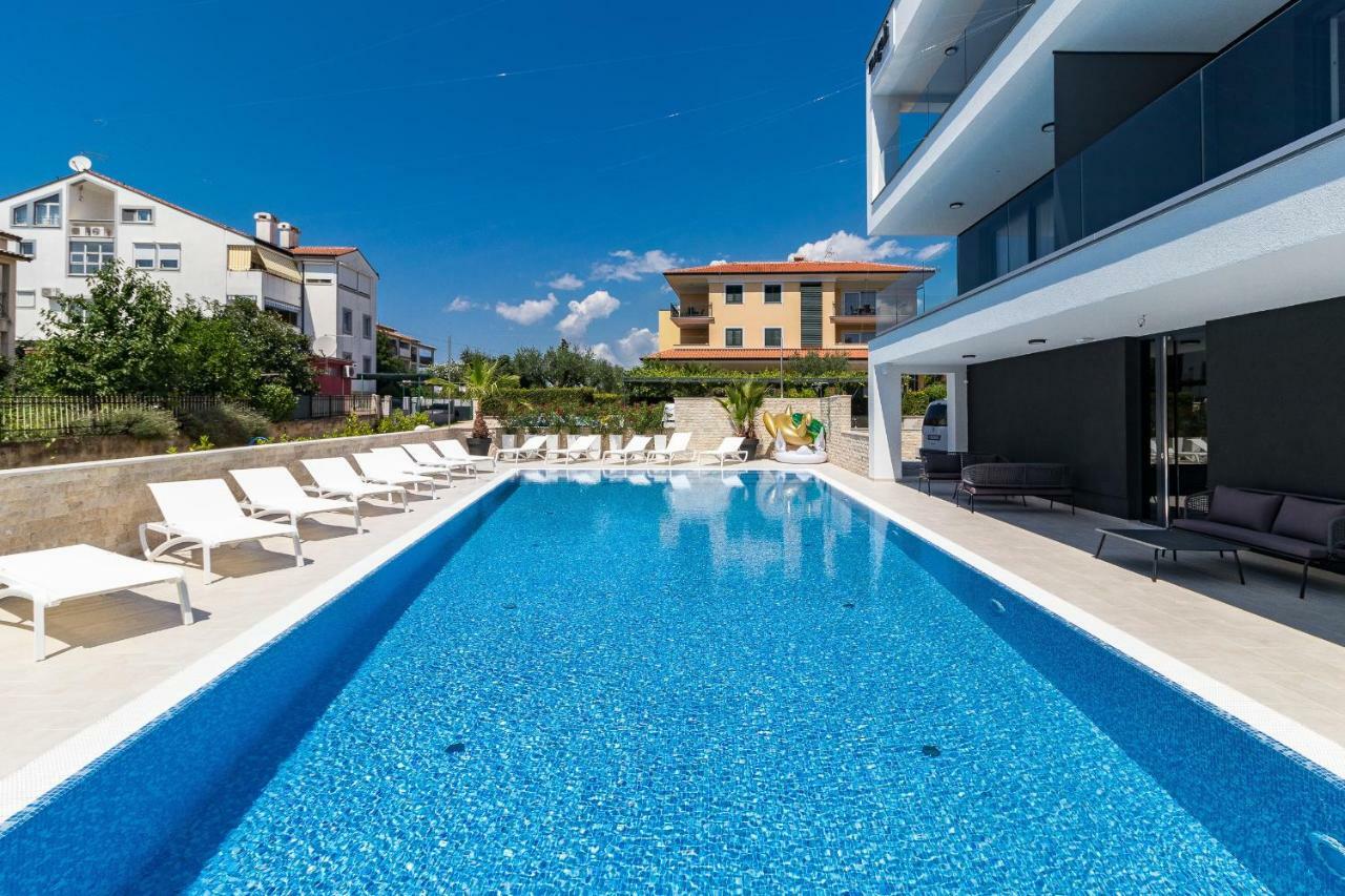 Luxury Apartments Magali 3 Ровинь Экстерьер фото