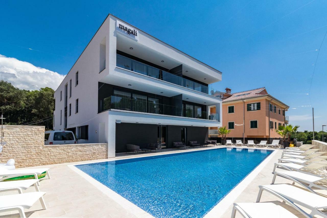 Luxury Apartments Magali 3 Ровинь Экстерьер фото